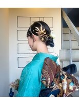 ノード(NODO)&nbsp;和装のシニヨンアレンジ