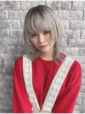 ホワイトシルバーミディアムウルフ