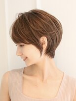アイスバーグ(eyesburg)&nbsp;20代30代大人可愛い★小顔ショートカット前下がりウルフカット