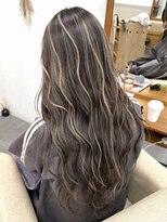 リングバイモアムー(Ring by Moremuu) イッシーハイライト　ケアブリーチ