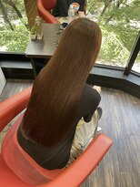 ヨンセンチメートルヒロサカ(4cm HIROSAKA)&nbsp;髪質育成トリートメント