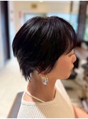 ショートカット/黒髪/艶髪