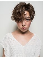 オーガスト ヘア ネイル(AUGUST hair nail) うざバングショート クールショート オリーブグレージュ