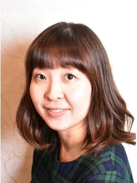 ジールヤマグチ 朝霧駅前店 揺れ動くミディー【白髪ぼかし】【白髪染め】