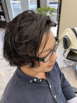 レヴィア(Revia)&nbsp;メンズパーマ　ミディアム