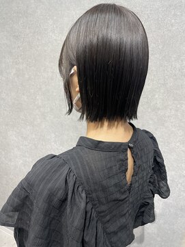 デイジー(Daisy) 天神/大名/ぷつっとボブ/グレージュ