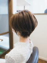 ヘアデザイン ステラ(hair design sTella)&nbsp;惚れ惚れするフォルムの大人ショートスタイル