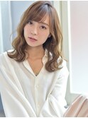 透明感カールで大人可愛いスタイルへ