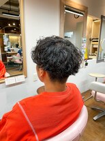 グート ヘアーメイク(gut HAIR MAKE) メンズ 波巻きパーマ