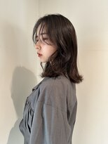 小顔前髪顔周りレイヤー× ベージュカラーデザインカラー
