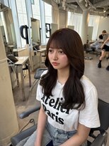 ユーフォリア 渋谷グランデ(Euphoria SHIBUYA GRANDE)&nbsp;明るめオリーブベージュ ワンカラー AKARI