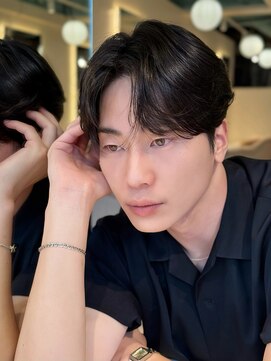 マインバイアフロートギンザ(MYNE by AFLOAT GINZA) シースルーセンターパート