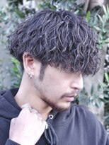 フィフス トウキョウ (fifth TOKYO)&nbsp;渋谷波巻きツイストパーマメンズカットラウンドマッシュヘア