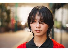 シック(sick)の雰囲気(ウルフパーマも。伸ばしている途中でも)