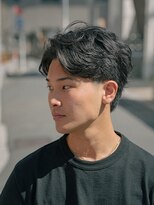ペルズヘア(PELLS HAIR)&nbsp;フェザーパーマラフパーマラルフカールテーパーフェード大人ヘア