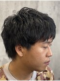 重さ×動きで作る抜け感スタイル