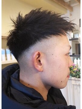 ビーエリア 本店(BE AREA) 【サロンワーク】フェードスキン