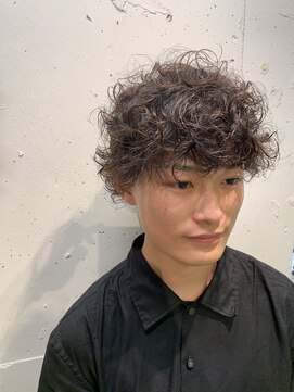 エル(EL by green) 【MITSU】スパイラルパーマ×ツーブロック×ショートレイヤー