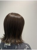 うるつや外はねボブ
