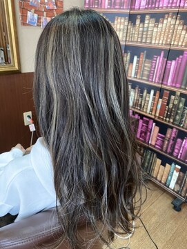 キュアスペース(CURE SPACE) コントラストハイライトカラー