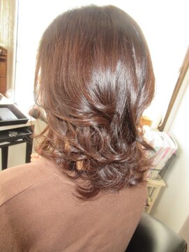 コア フィール ア デイ(COIFFURE A DAY) 【M3D見附今町】ミセスボブ