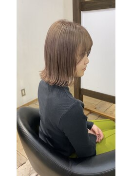 フレーム 博多店(FRAME) 外ハネボブ　ベージュ