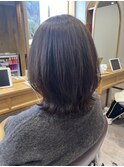 軽やかなくびれ外はねスタイル