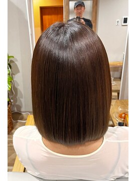 ミニマル(MINIMAL) 極上ツヤ髪ストレート＋髪質改善カラー＋美髪TR＋カット