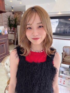 ルーブル(Louvre) ～ Louvre～くびれミディアム/ベージュカラー/おくれげカット