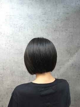 ティエル 町田店(tiel) ドライヤーで纏まるミニボブ