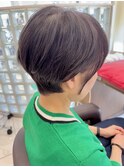 黒髪でも素敵なくびれショート