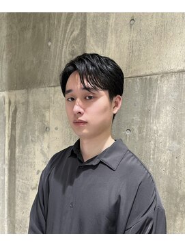 ベール(Vale) 【韓国ヘア】毛流れセンターパート