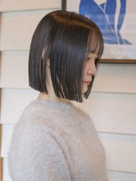 シビバイレボ(CIBI by revo) 地毛風カラー/切りっぱなしボブ[船橋駅/ボブ]