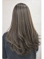 イサ(ISA.) コントラストハイライト欲しい