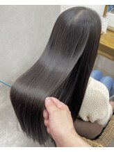 クララ ジャパン マエバル(CLALA JAPAN Maebaru)&nbsp;【縮毛矯正】ナチュラルなのにこの艶