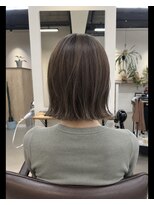 ティティ(titi)&nbsp;ショートストレート
