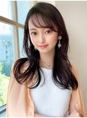 アフロート矢田菜津紀　流し前髪　ひし形ヘア　暗髪セミロング