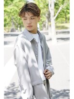 ヘアーラウンジ エゴ(Hair Lounge EGO) くしゅっと質感の柔らかセンターパート