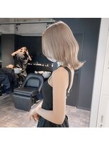 リンドトウキョウ(LINDO TOKYO) SY ホワイトミルクティー/ブリーチ /ダブルカラー/心斎橋