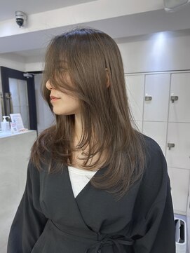 エル バイ アンキシム(elu by AHNKISM) 似合わせレイヤーカット髪質改善イルミナカラー心斎橋