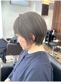 白髪ぼかしグレーカラー×大人ショート
