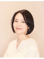 アンベリールフルー(EMBELLIR fleur) ストレートボブ　3０代４０代５０代　表参道
