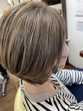 ヴィアーレ(VIALE) ハイトーン