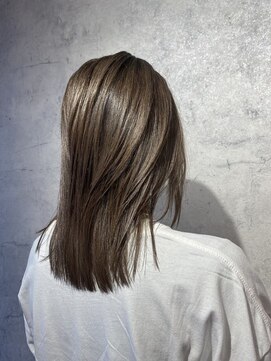 アフィナー 上大岡(Afinar) シャドールーツ