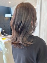 キャアリー(Caary)&nbsp;福山人気20代30代外ハネピンクラベンダー透明感カラー艶髪巻き髪