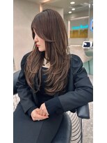 ロンド レア 天神大名店(Lond Le’a)&nbsp;ホワイトブロンド/外ハネボブ /ワイドバング/ブルーブラック