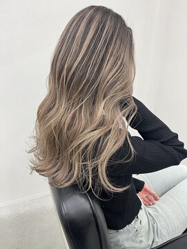 ティミー(Timmy) バレイヤージュ