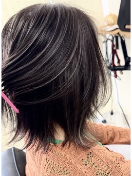 ウル(ulu) コントラストハイライト　プリン気にならない♪