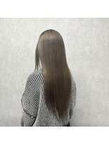 モゴイケブクロ(MOGO IKEBUKURO)&nbsp;1ブリーチでできる☆　Greige color