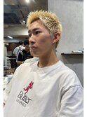 メンズスパイキーショートヘア×ブリーチカラー
